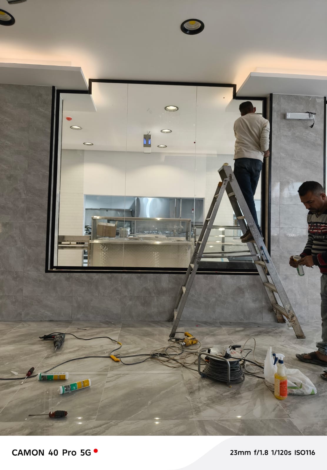 تركيب زجاج سكريت للقصور بالرياض